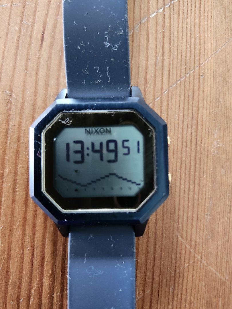 NIXON THE SIREN 55 ダイブコンピュータ 4,700円