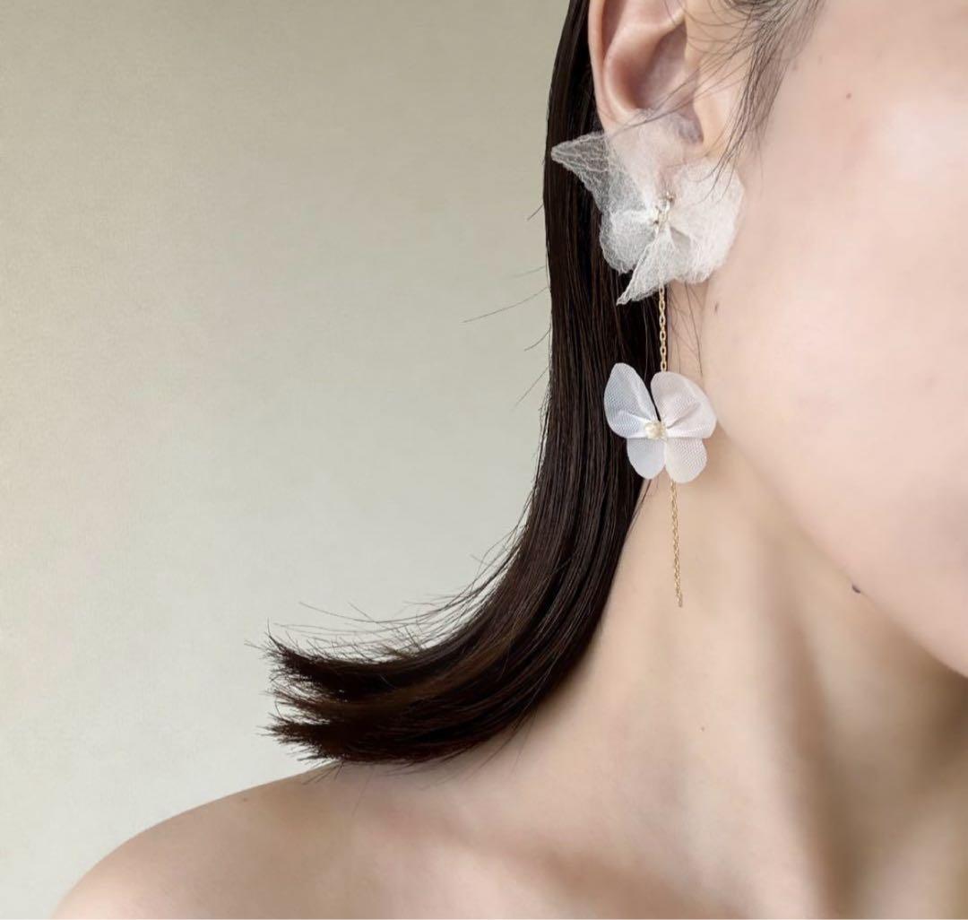 ベストセラーファッション - かすみ草パピヨンピアス/liqui