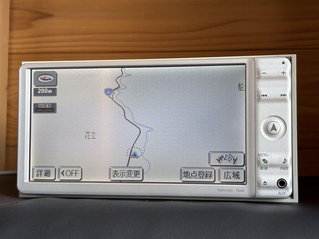 トヨタ純正ナビ　メモリーナビ　NSDN-W60 中古品