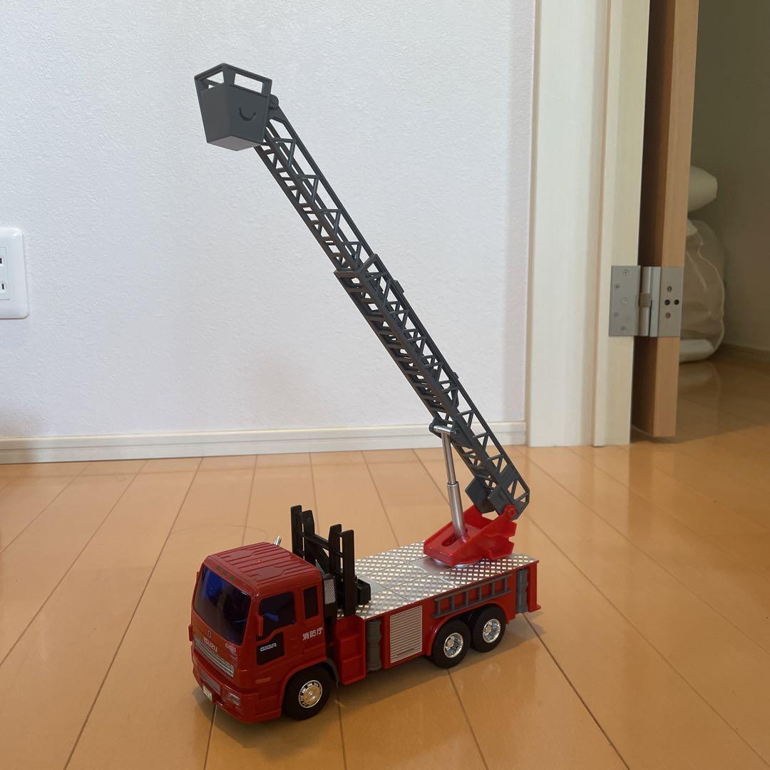 働く車のおもちゃ