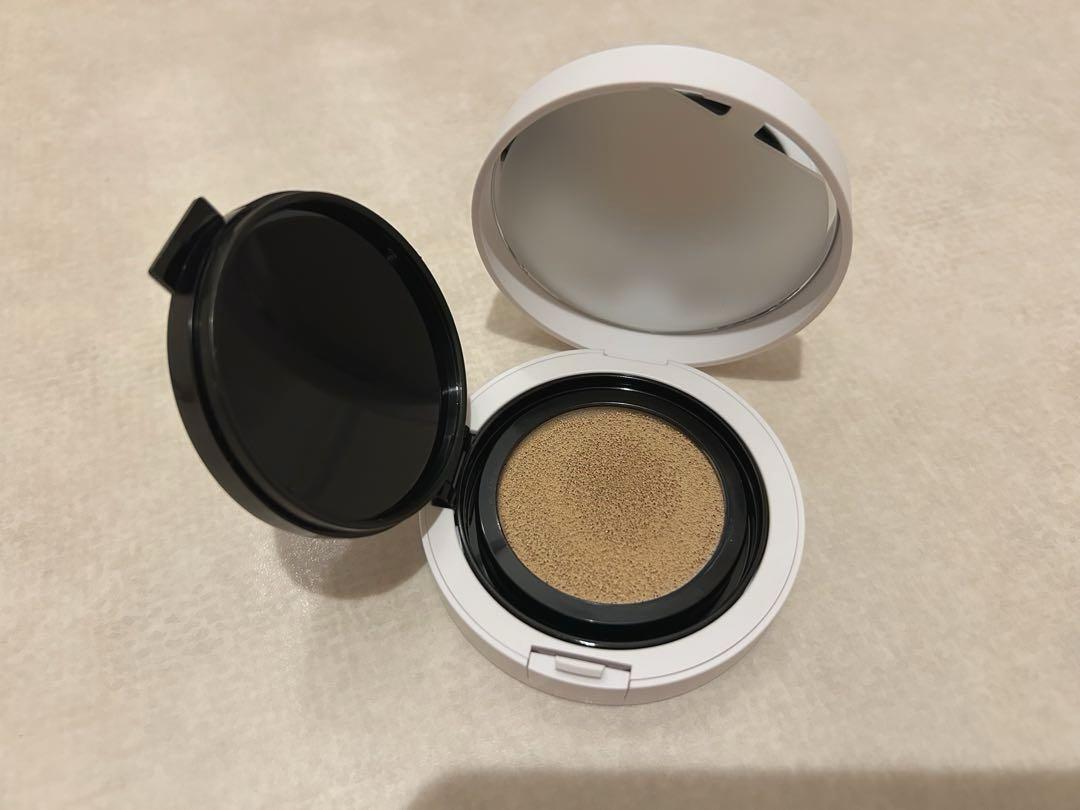 NARS　ライトリフレクティング　セラムクッションファンデーション　03792