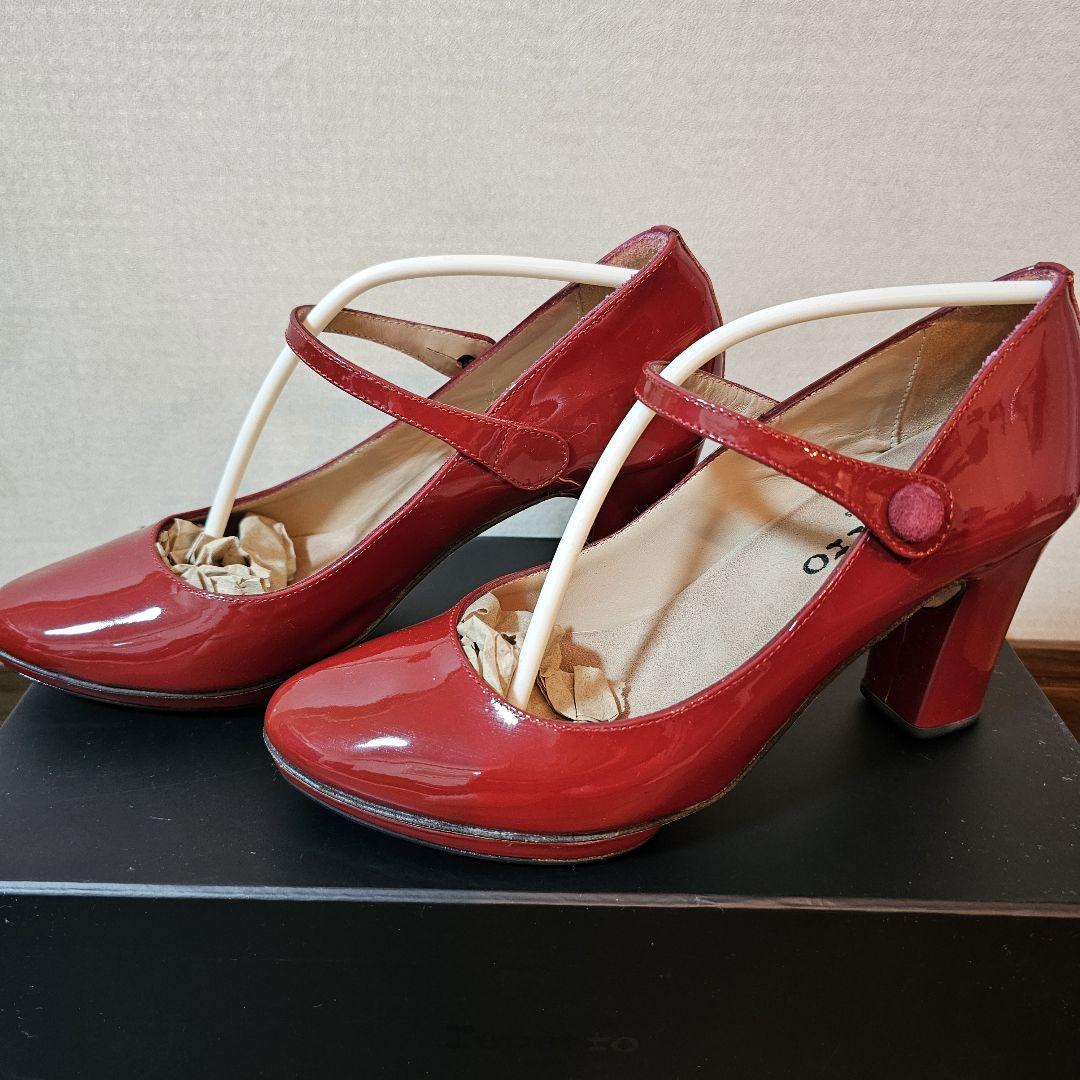 極美品】repettoカミーユパンプスレッド光沢あり箱・保存袋付き