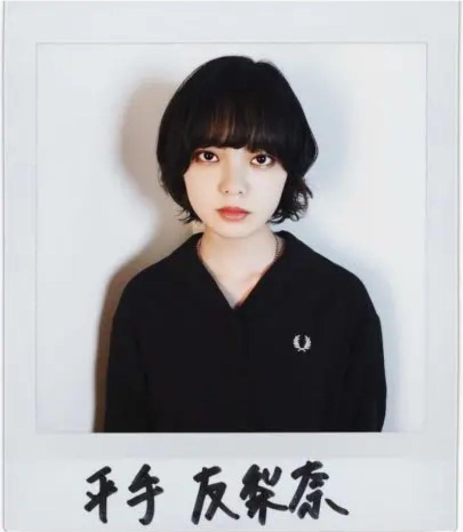 メルカリ Pleated Black Woven Shirt 平手友梨奈 シャツ ブラウス 七分 長袖 12 999 中古や未使用のフリマ