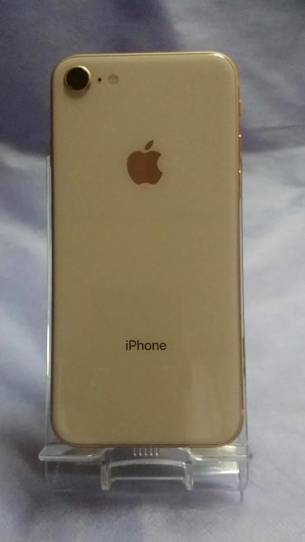 げます iphone8 ios15.3 SIMロック解除済 pLxRl-m26953342467 超美品 64GBゴールド ⋢をして
