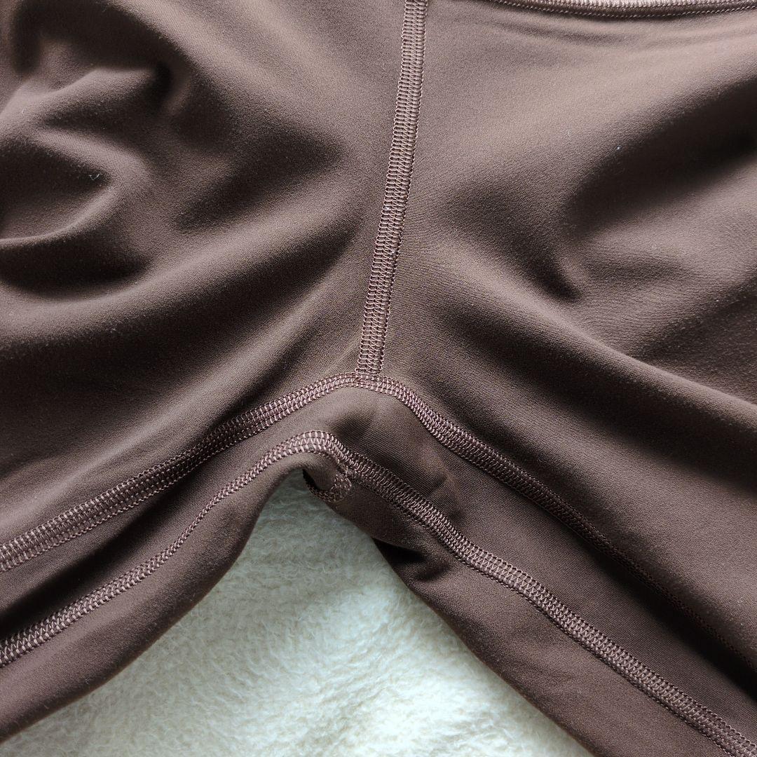 ルルレモン　lululemon　ミニフレアパンツ　サイズ8