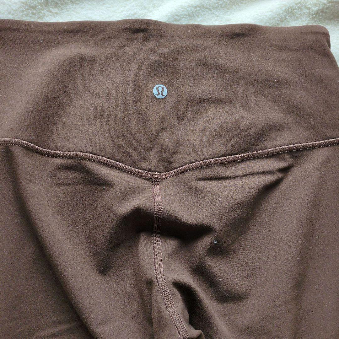 ルルレモン　lululemon　ミニフレアパンツ　サイズ8