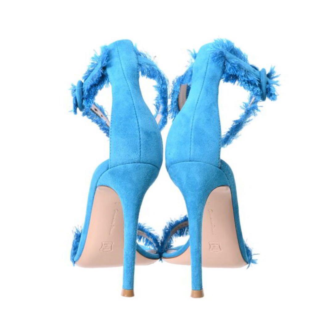 Gianvito Rossi フリンジスエードアンクルストラップサンダル Gianvito Rossi フリンジスエードアンクルストラップサンダル