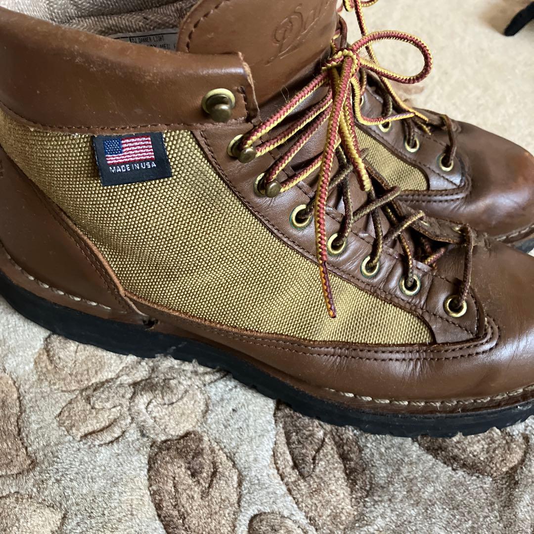 ダナーライト ダナーライト