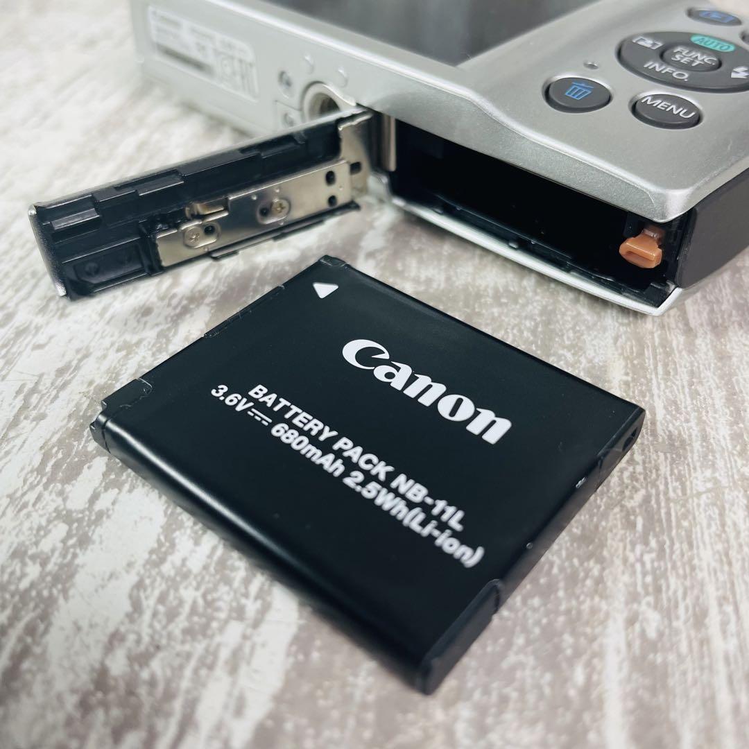 【美品】Canon デジタルカメラ IXY 180 シルバー 光学8倍ズーム