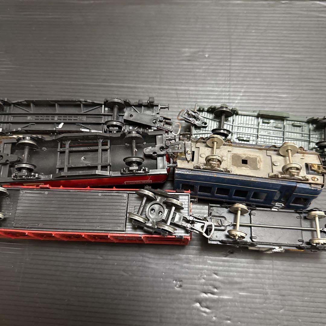 ［ジャンク］鉄道模型　HOゲージ　外国メーカー不明　コンテナ貨車 ジャンク］鉄道模型 HOゲージ 外国貨車 まとめ 部品取り - メルカリ