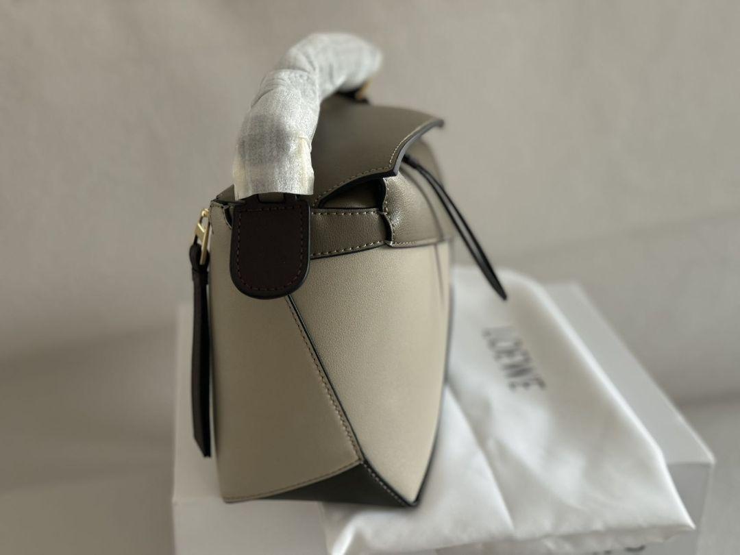 LOEWE パズルバッグ スモール ショルダーバッグ買う