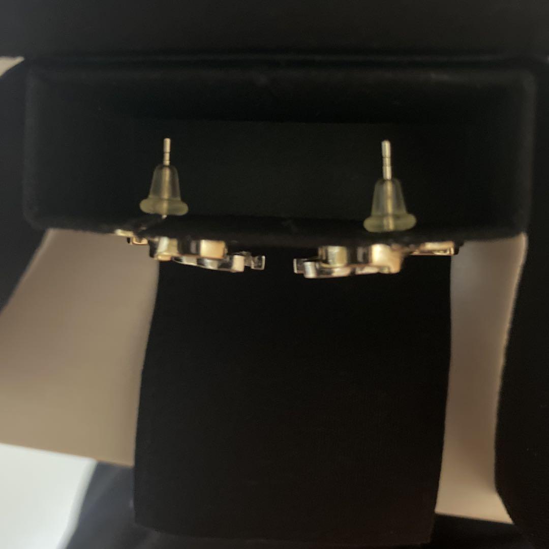CHANEL シャネル　ココマーク　ピアス