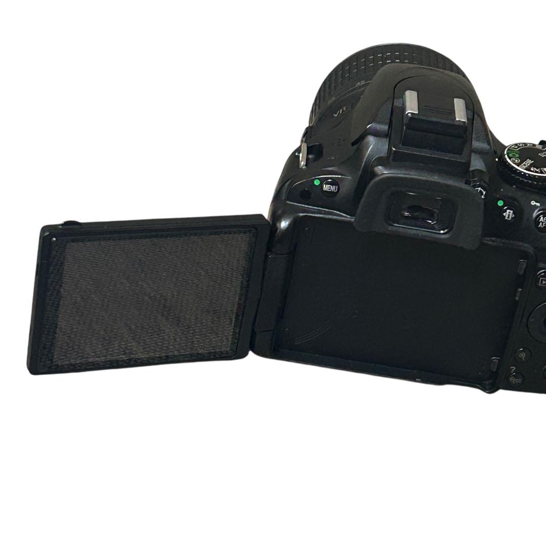 美品　Nikon D5100 デジタル一眼レフカメラ　シャッター回数　22494 美品 Nikon D5100 デジタル一眼レフカメラ シャッター回数 22494