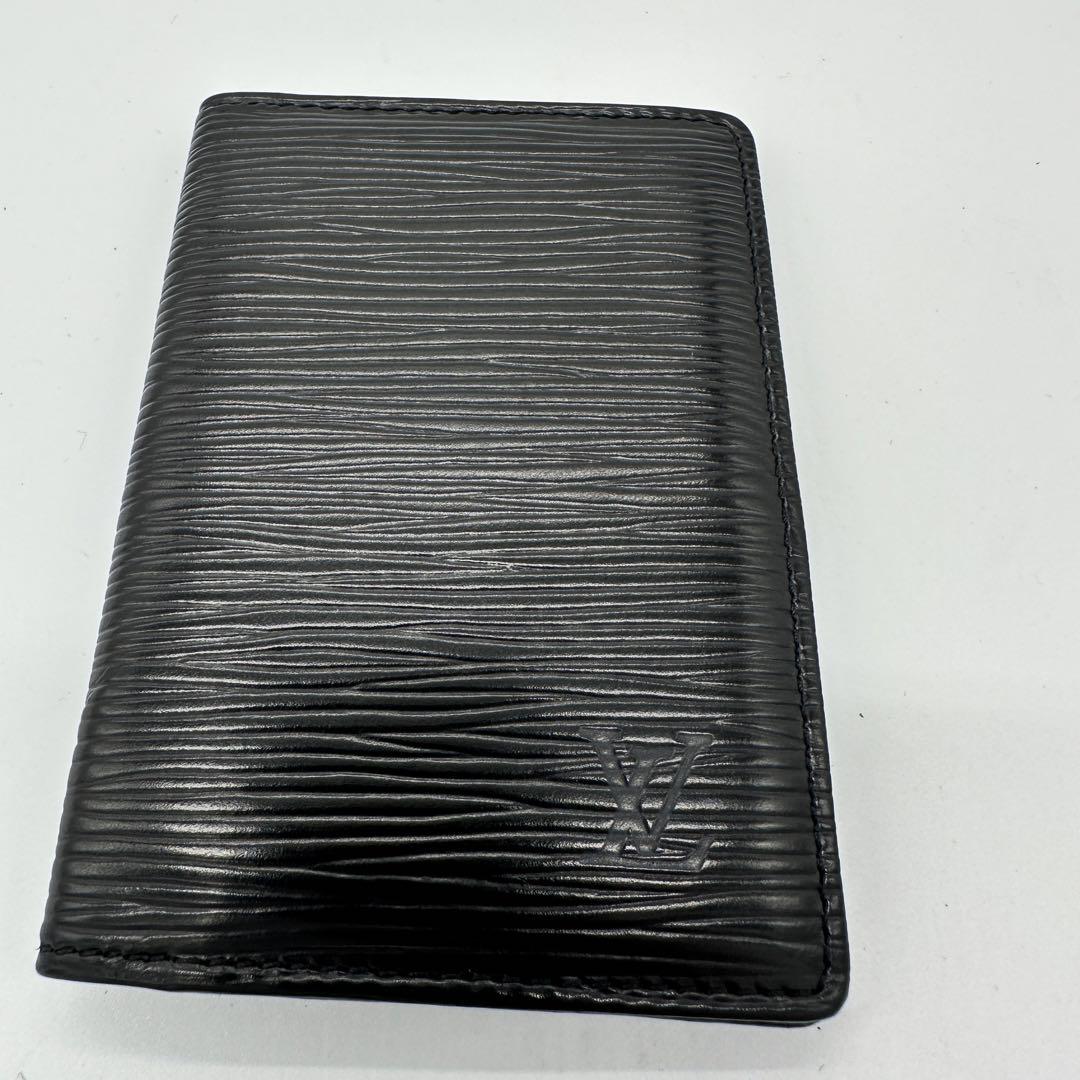 美品　ルイヴィトン 63582 カード入れ エピ 黒 レザー 名刺入れ