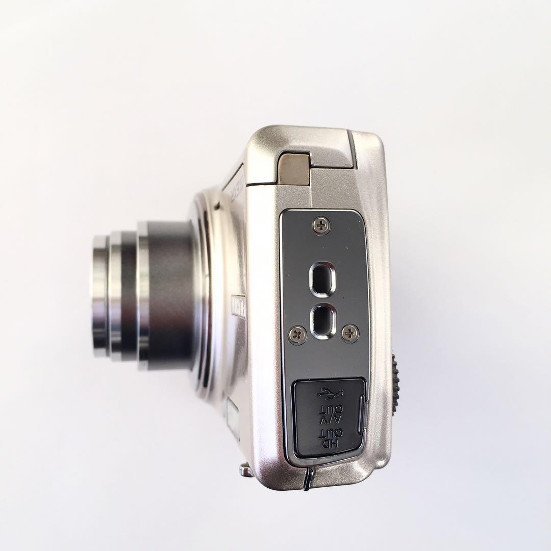 F200EXR