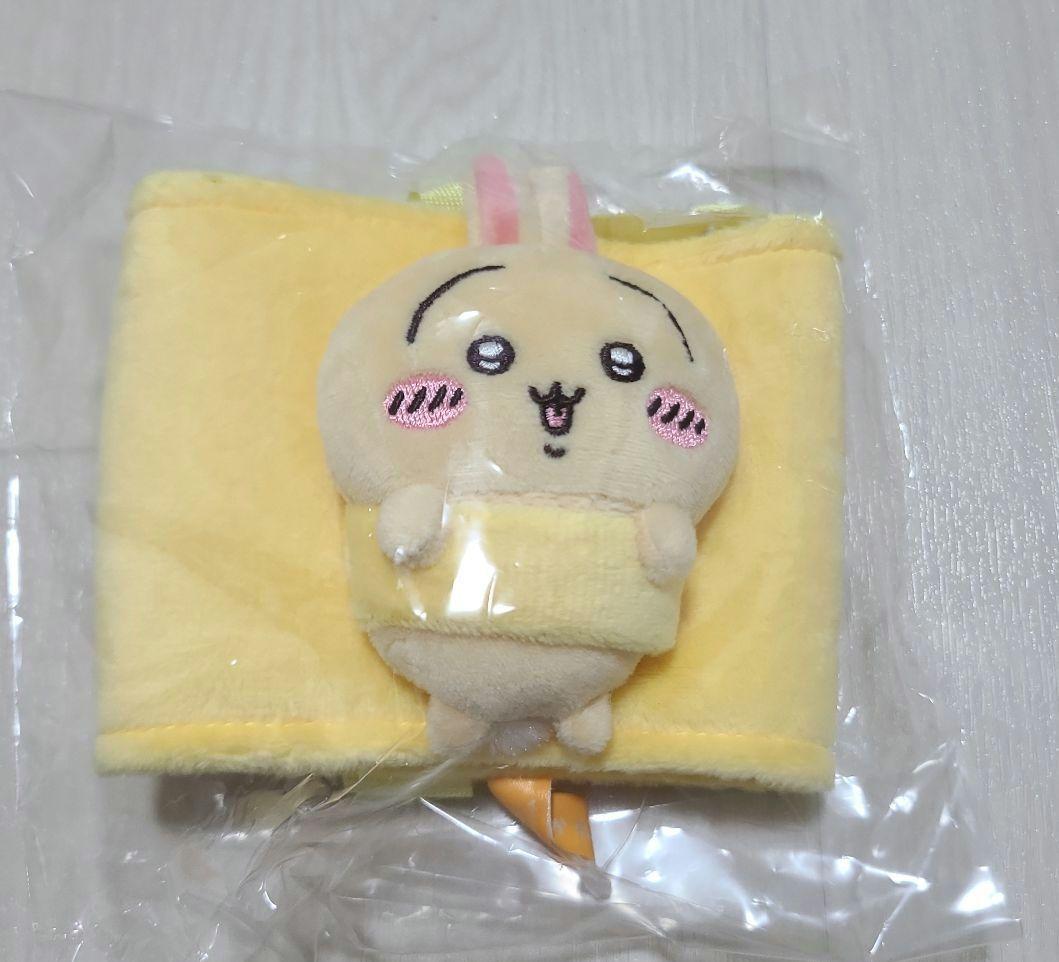 ちいかわ　ドリンクカップホルダー　ちいかわ　ハチワレ　うさぎ