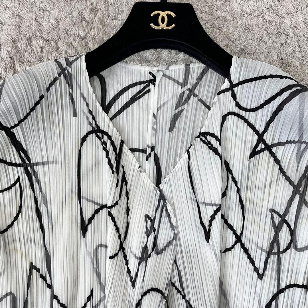 美品☆プリーツプリーズ イッセイミヤケ 総柄 プリーツ カーディガン ジャケット 美品☆プリーツプリーズ イッセイミヤケ 総柄 プリーツ カーディガン ジャケット