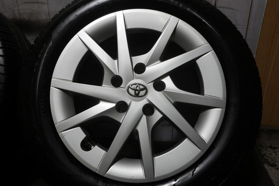 York様送料込み　トヨタ 純正 プリウスα 205/60R16 溝有