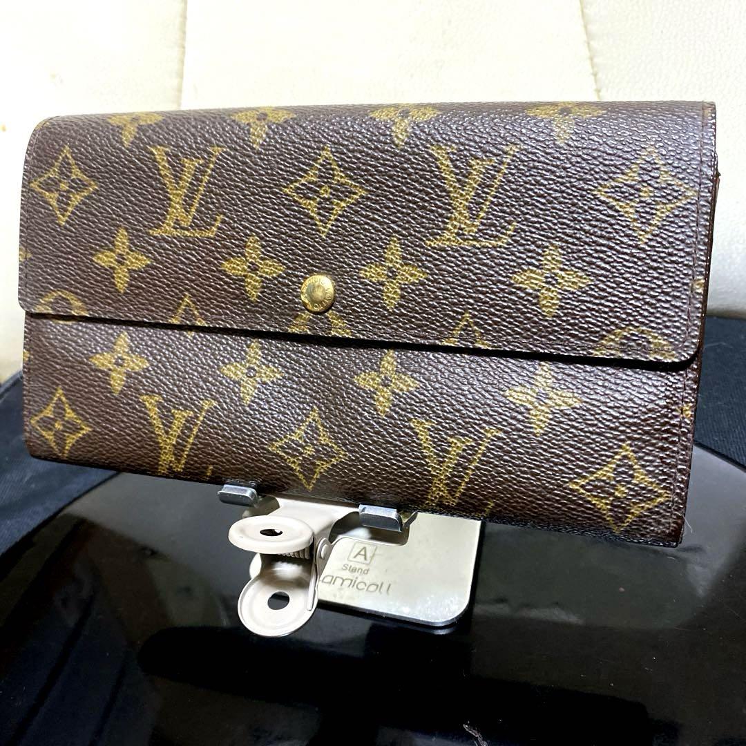 ⑨☆良品♪カード2枚タイプ☆サラ長財布 ⑨☆良品♪カード2枚タイプ☆サラ長財布
