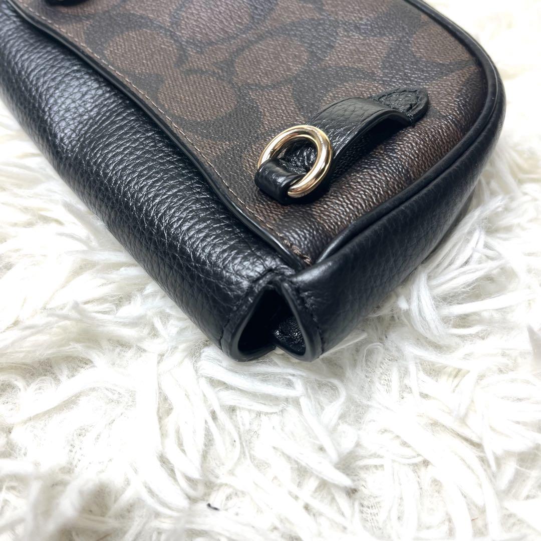 COACH コーチ ジェイドミニベルト　ショルダー ウエストバッグ 黒 茶 COACH コーチ ジェイドミニベルト ショルダー ウエストバッグ 黒 茶