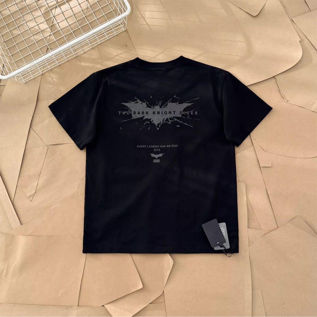 KITH キス Batman バットマン Dark Knight CW Tシャツ Kith Batman Dark Knight CW Vintage Tee