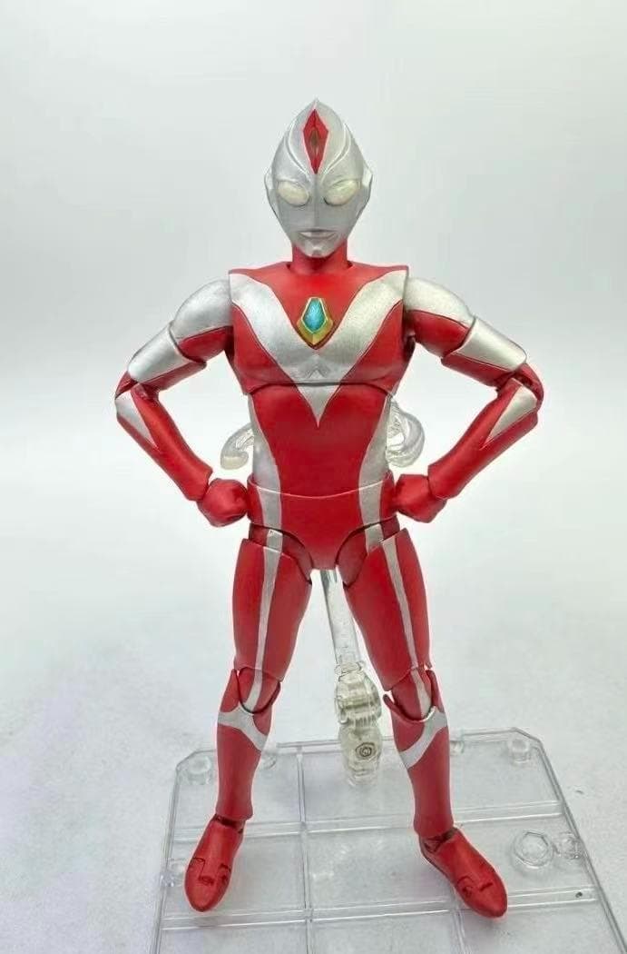 改造品S.H.Figuarts真骨彫製法　ウルトラマンダイナ　ストロングタイプ
