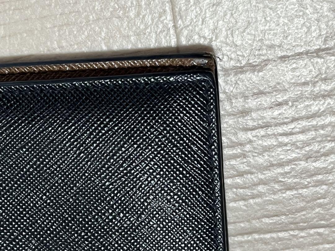 PRADA プラダ 長財布 2MV836 黒 サフィアーノ