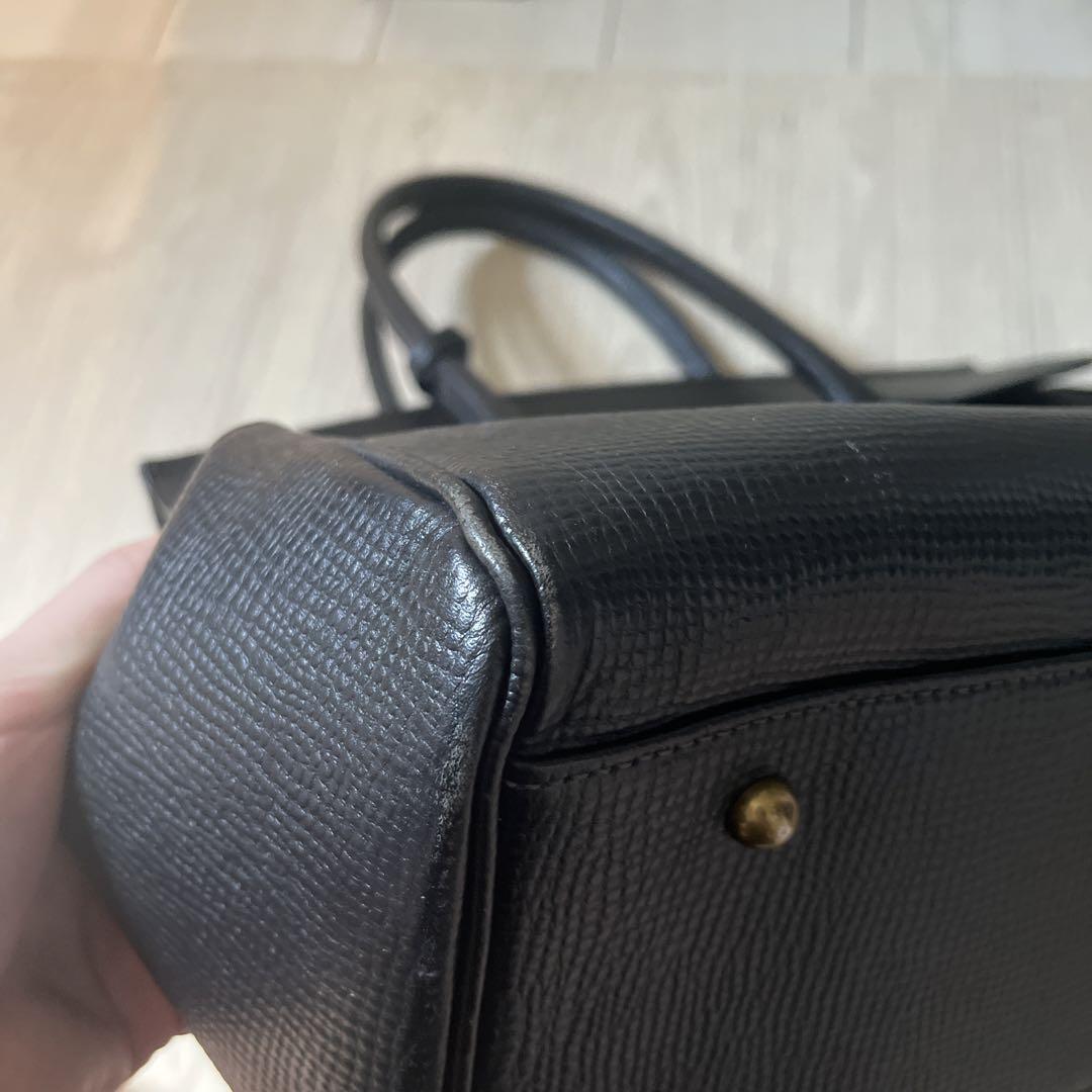 ほぼ美品 トフアンドロードストーン レザー トートバッグ