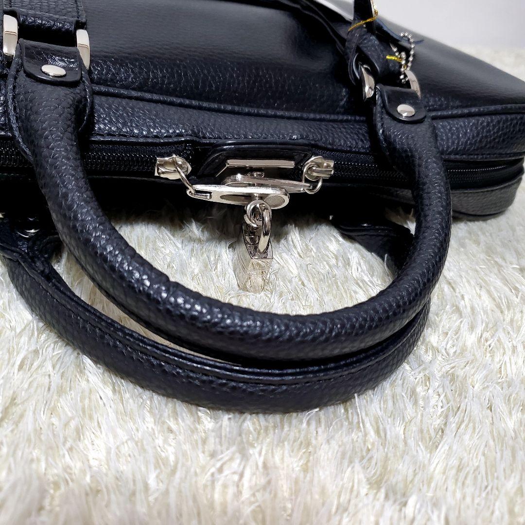 完売品！新品✨マトゥーリ シボ革 ビジネスバッグ オールレザー 南京錠　黒