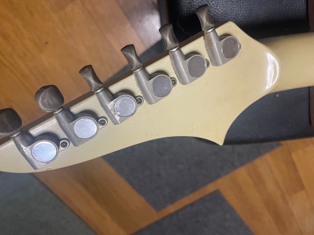 【変形 エレキギター】H.S Anderson KITE【ジャパビン】 【変形 エレキギター】H.S Anderson KITE【ジャパビン】