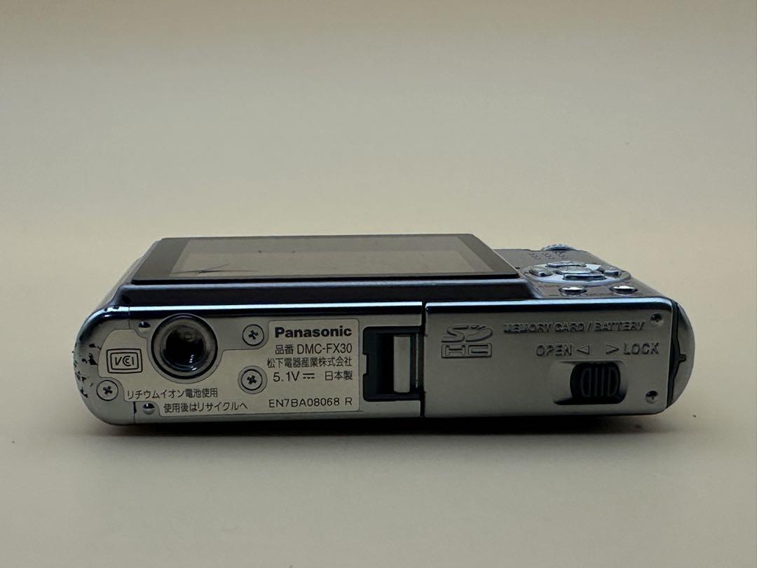Panasonic DMC-FX30 コンパクトデジタルカメラクラスが壊れて