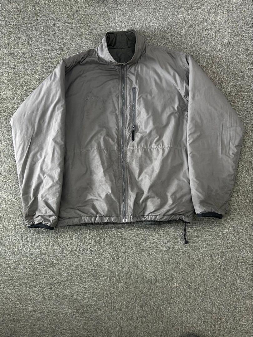 新 デザインファッション - Columbia リバーシブル 中綿
