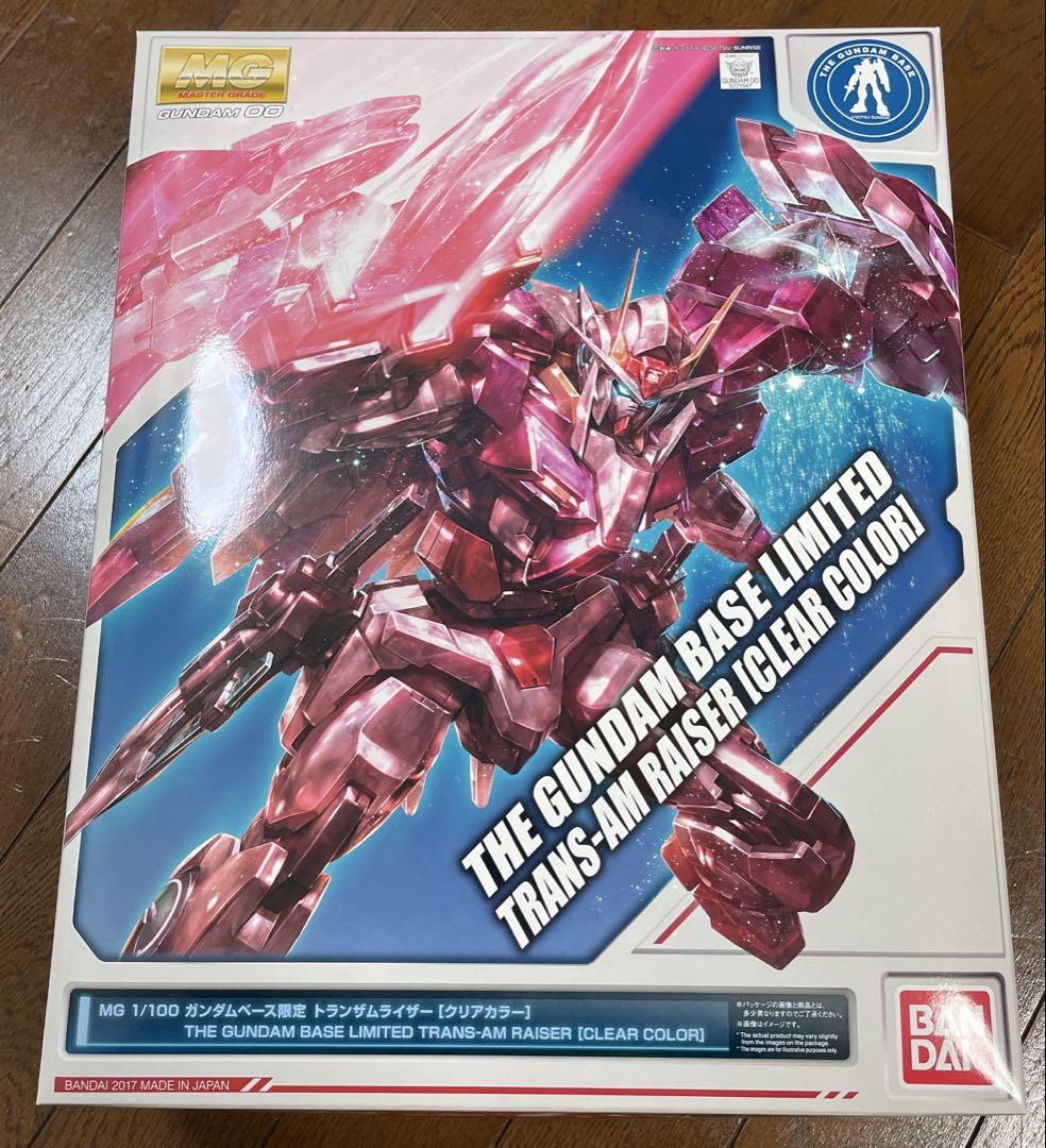 MG 1/100 ガンダムベース限定 トランザムライザー (クリアカラー)