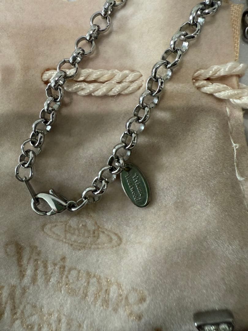 【限定セール】希少 Vivienne Westwoodネオバスレリーフネックレス 【限定セール】希少 Vivienne Westwoodネオバスレリーフネックレス