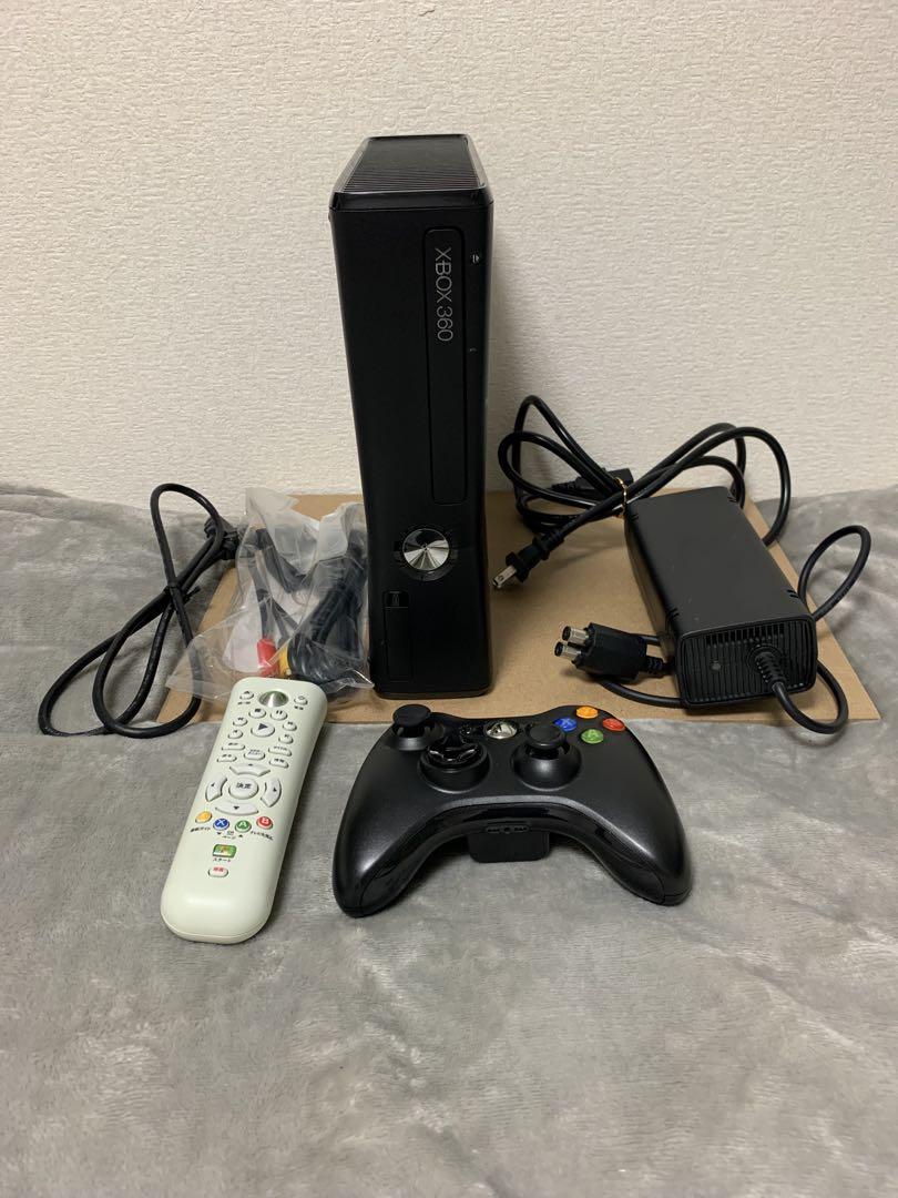 Xbox 360 4GB 本体 + コントローラ + 周辺機　セット