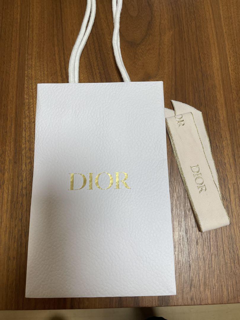 Dior ギフト袋 ホワイト 小型限定リボン付き - メルカリ