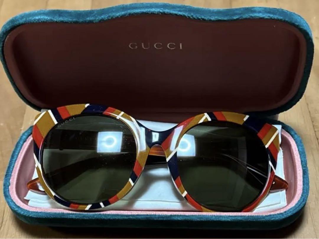 GUCCI GGロゴ