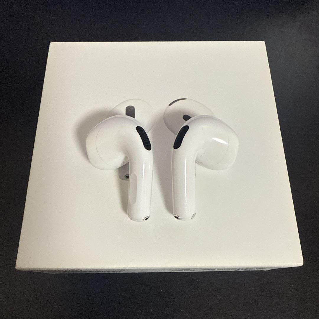 Apple AirPods4 本体 ホワイト