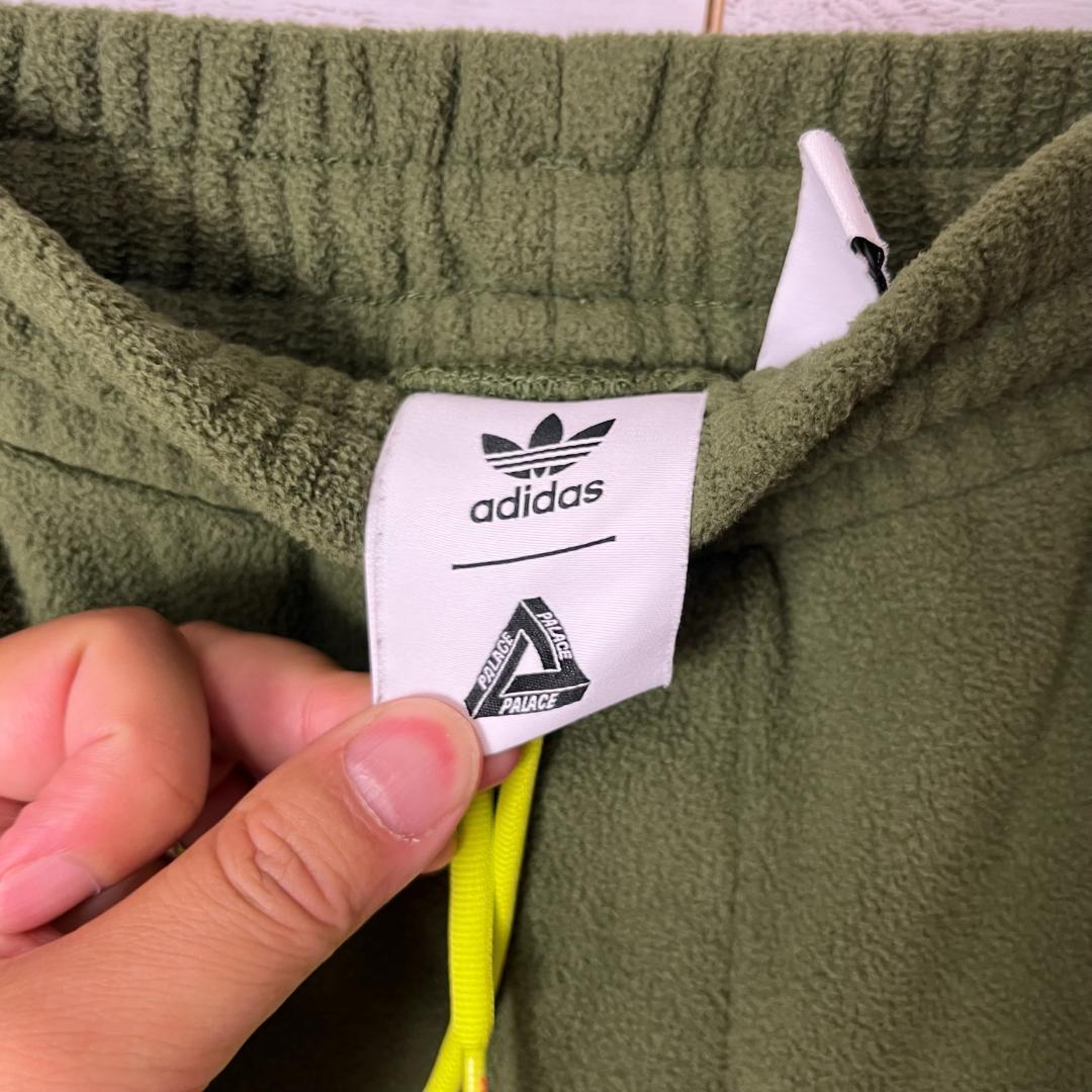 2491　PALACE adidas コラボ　ハーフパンツ　パレス　アディダス