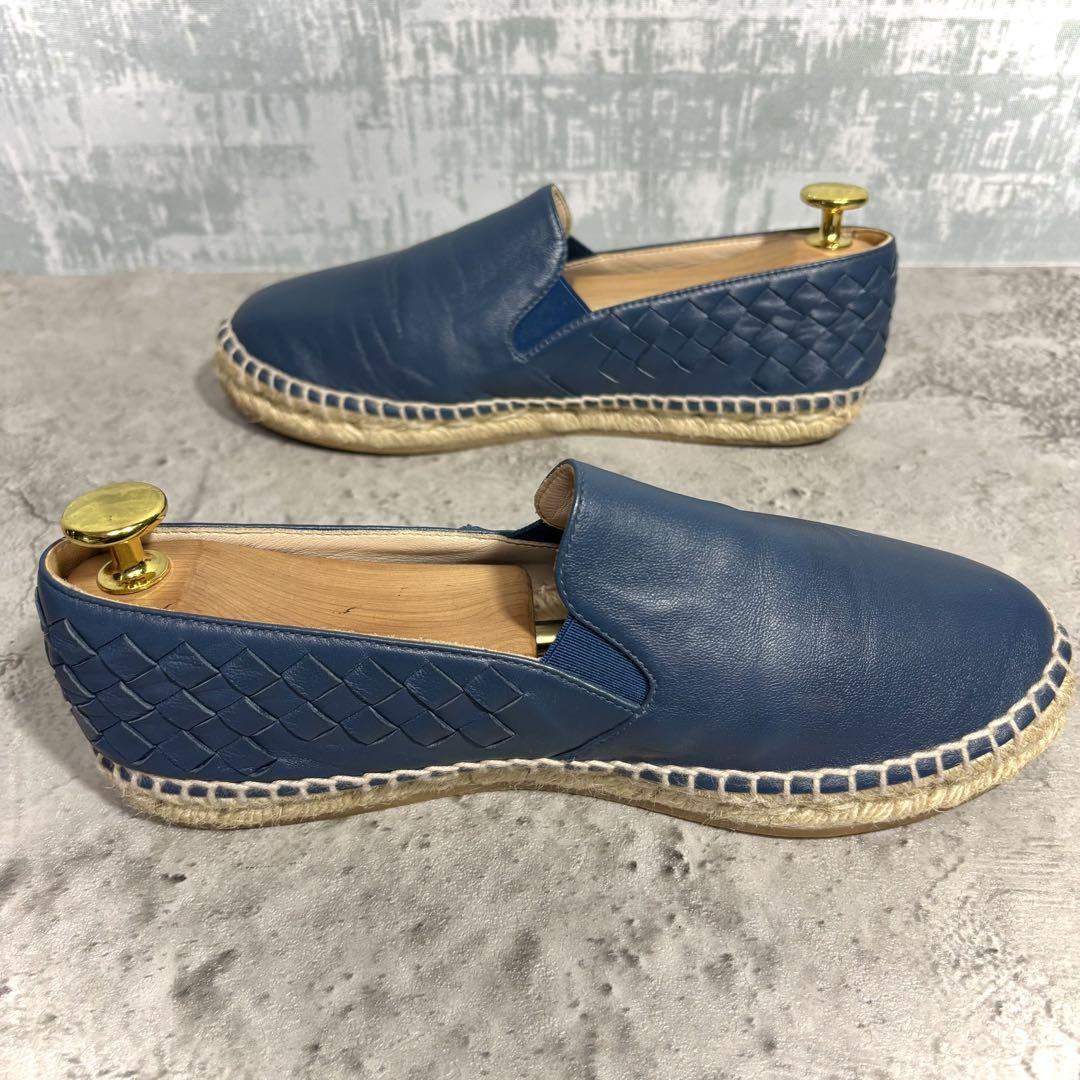【BOTTEGA VENETA】ボッテガヴェネタ ジャック エスパドリーユ Bottega Veneta Jack Woven Napa Slide Espadrilles | Neiman Marcus