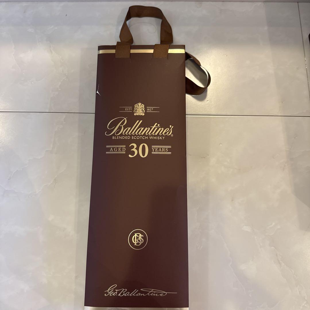 ウイスキー Ballantine's 30 Years Aged Whisky