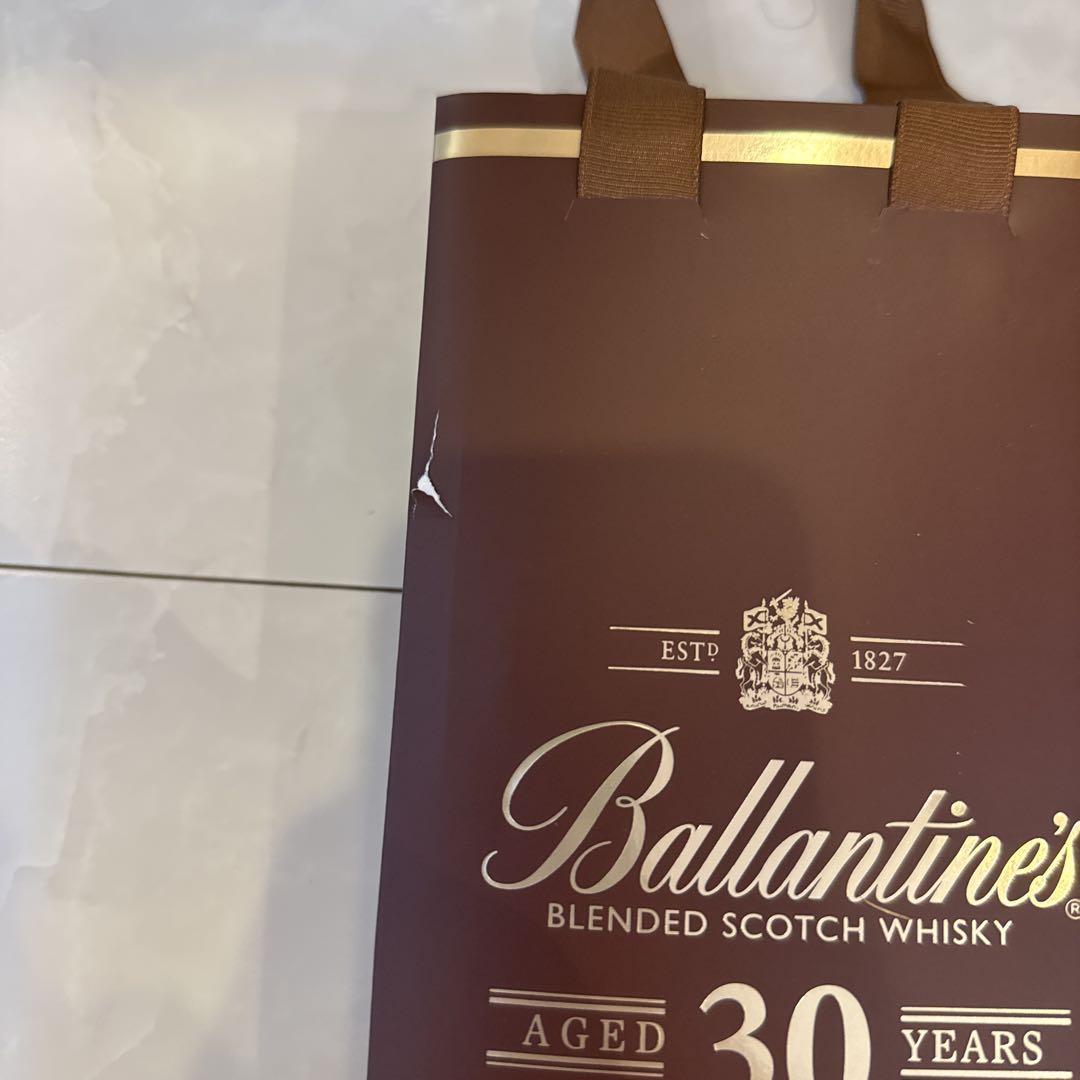 ウイスキー Ballantine's 30 Years Aged Whisky