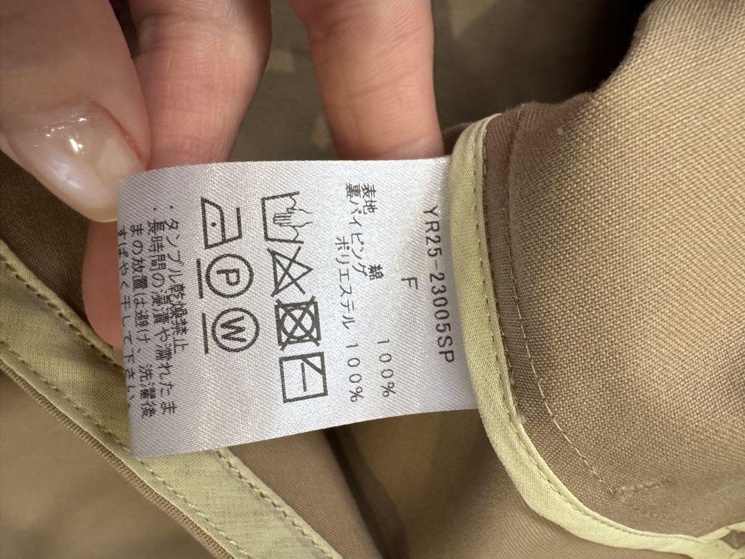 美品yoriコットンショートトレンチコート　ベージュ