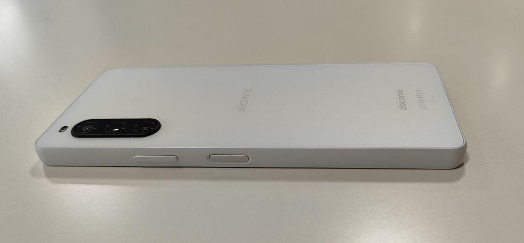Xperia 10 V SO-52D ホワイト SIMフリー