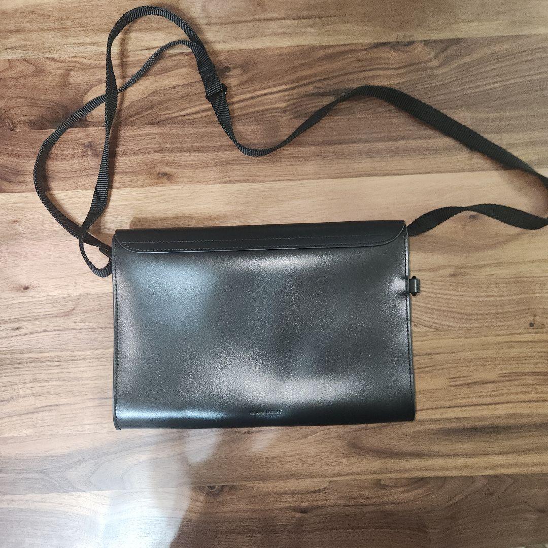 フレッドペリー　FRED PERRY　ショルダーバッグ