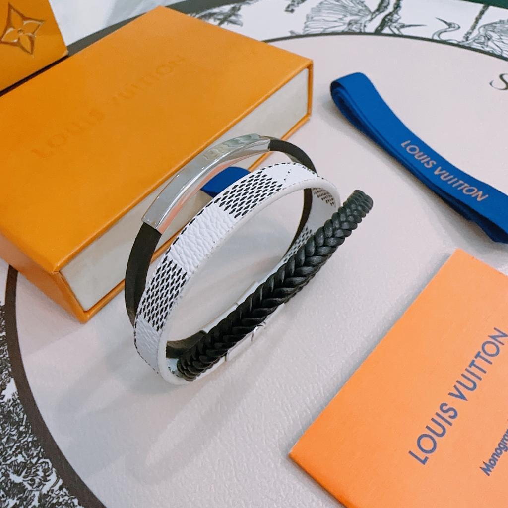 新品 ブレスレット