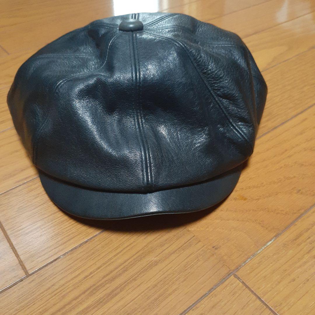 キャリー　 レザー キャスケット