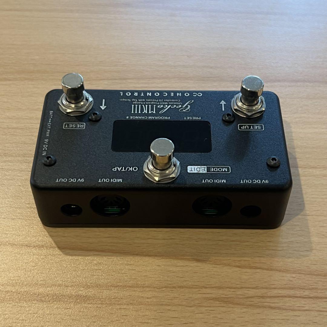 Gecko MK III MIDIコントローラー