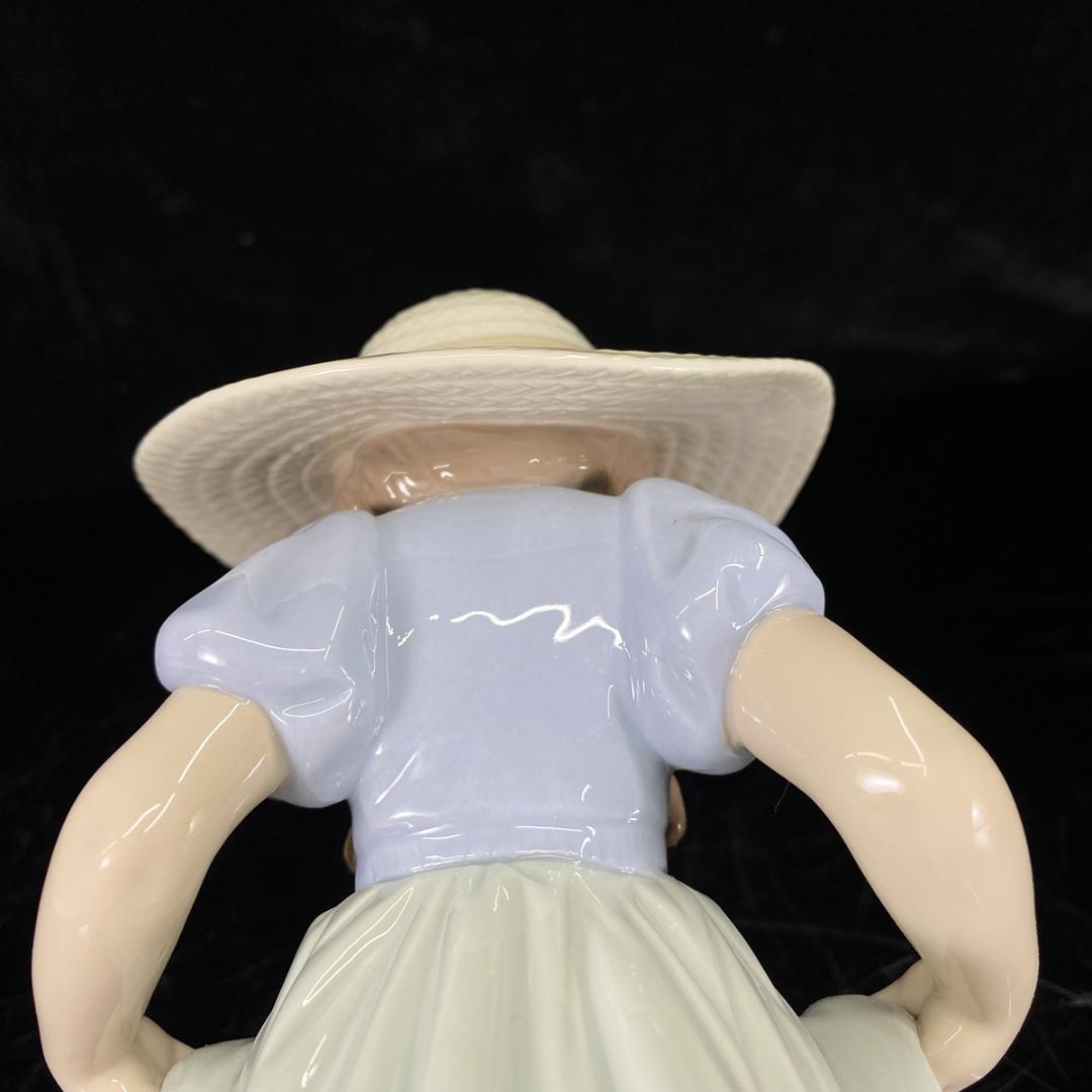 随心堂】希少品 リヤドロ LLADRO 西洋人形陶器 ブーケの少女 花束傷有