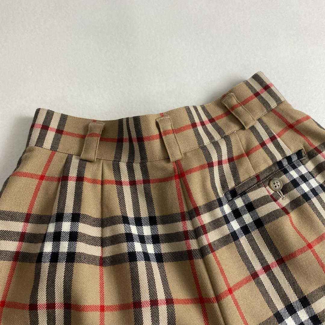 バーバリー　ショートパンツ　Burberrys　ノバチェック　ベルトループあり